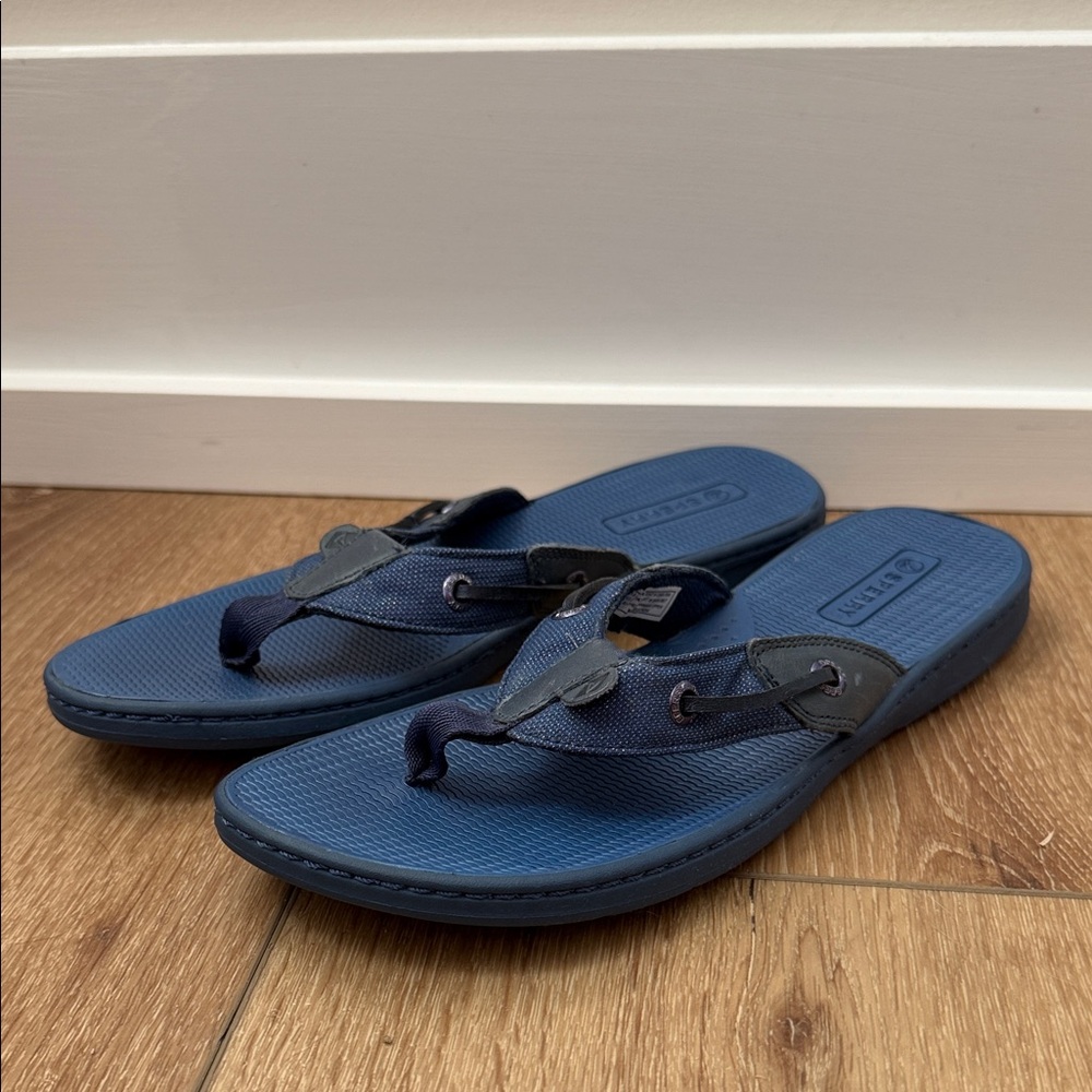Sperry Seafish Flip Flops Blue